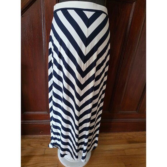 Loft Navy & White Chevron Maxi Skirt  Size M - Picture 2 of 5